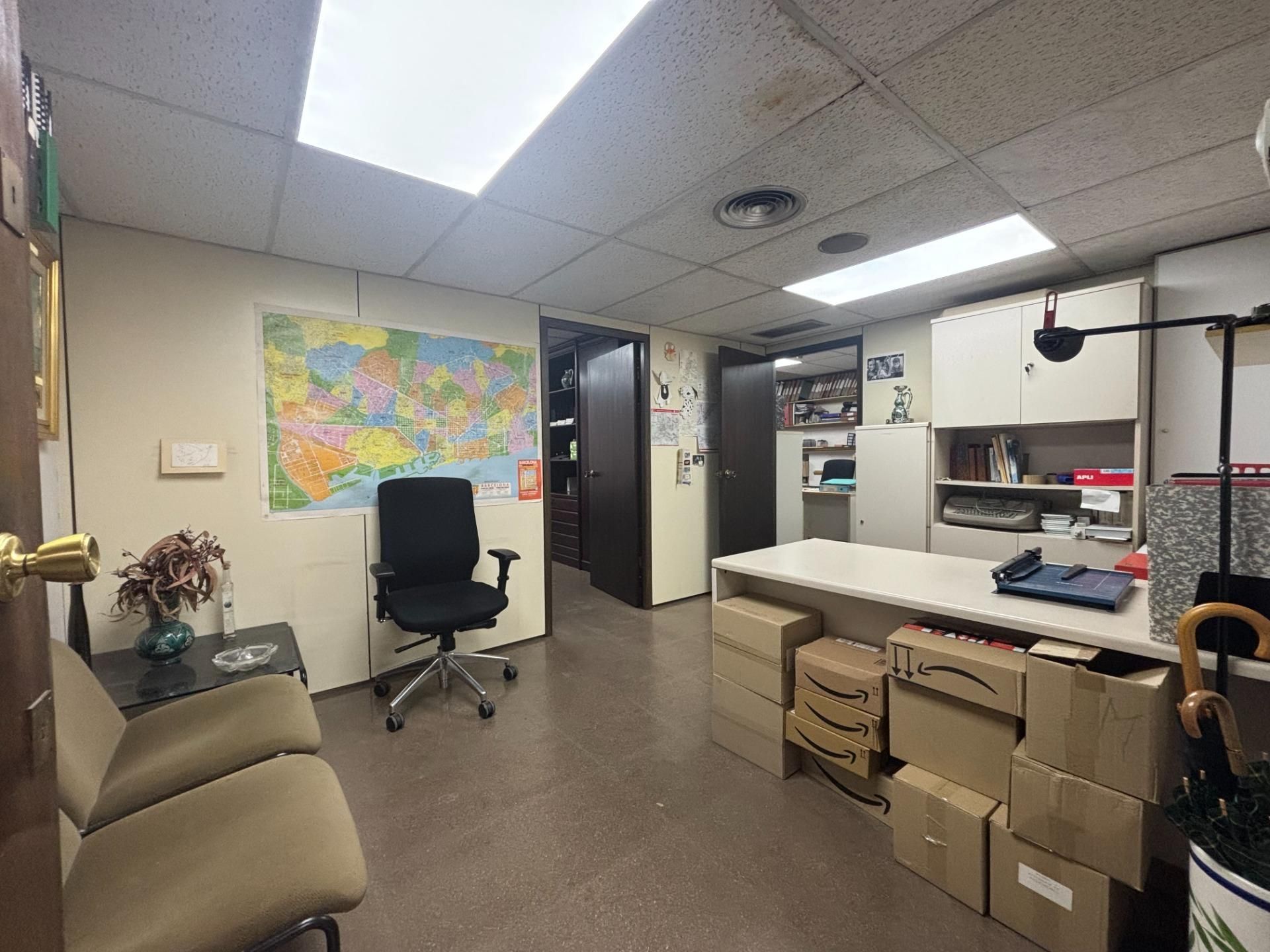 Office for sale in  Barcelona Capital  with Air Conditioner and Heating