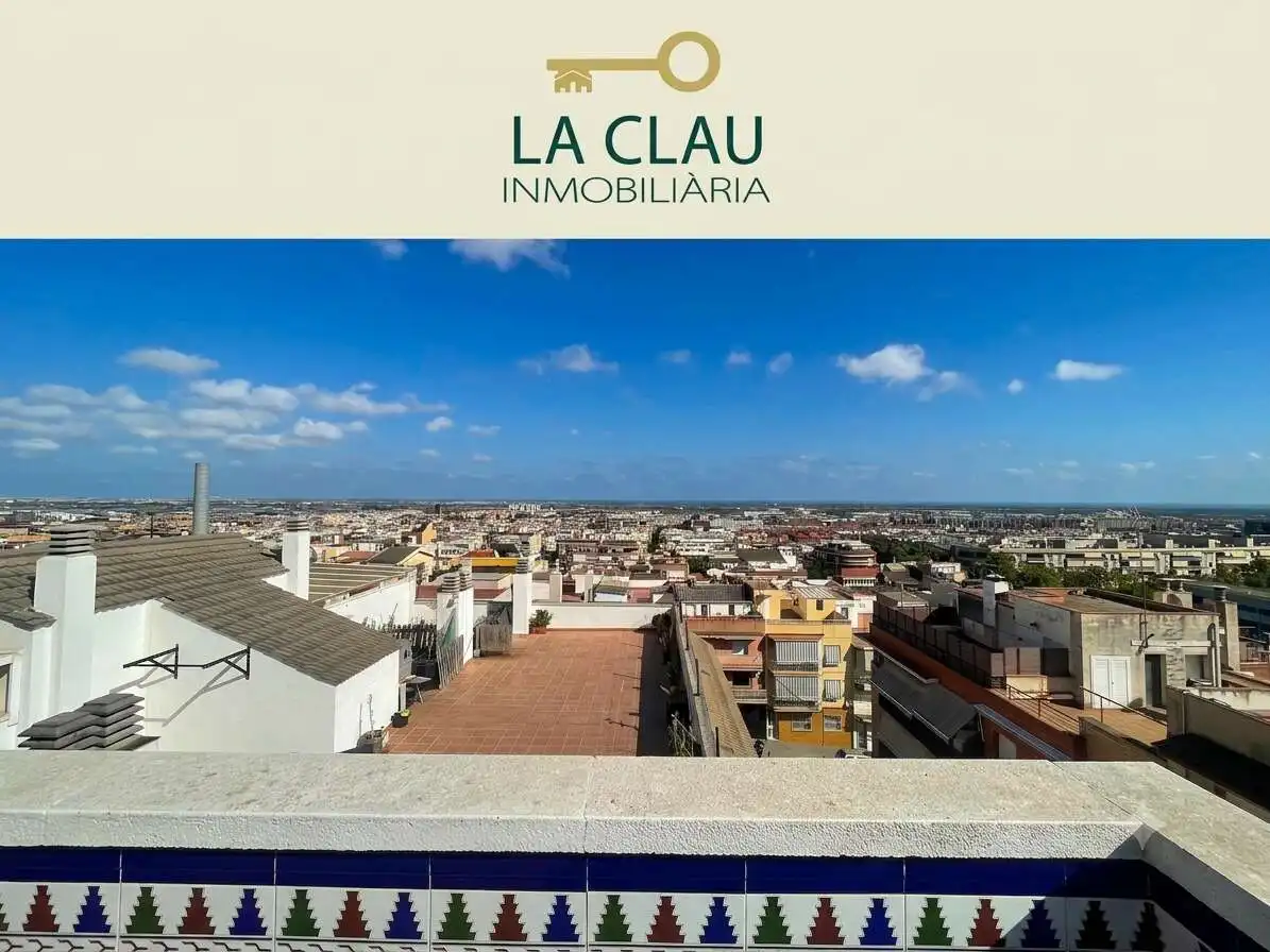 Exterior view of Attic for sale in Viladecans  with Air Conditioner, Heating and Terrace