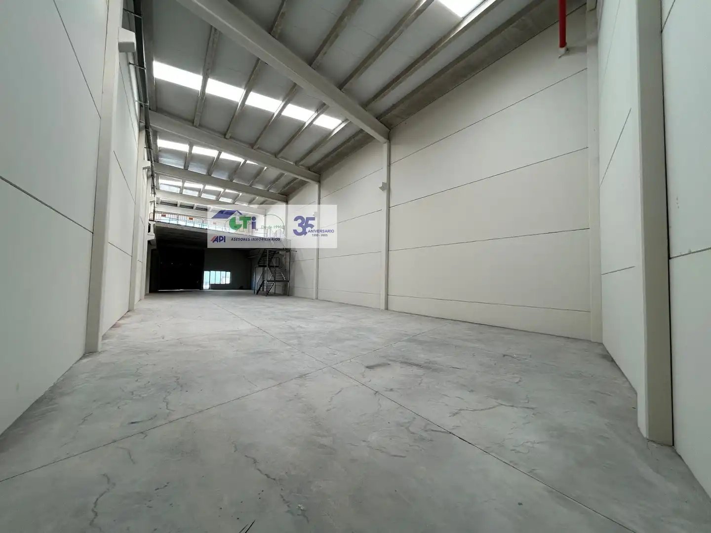 Industrial building for sale in PARQUE EMPRESARIAL MIRAFLORES, imagen 8