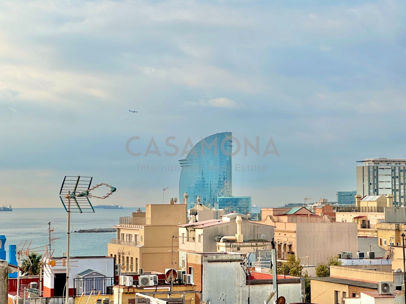 Vista exterior de Apartament en venda en  Barcelona Capital amb Terrassa i Balcó