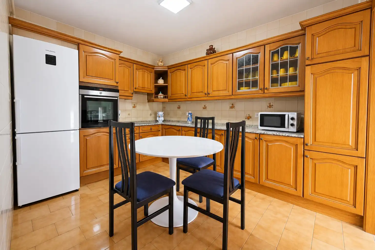 Flat with terrace for sale in Molins de Rei, imagen 2