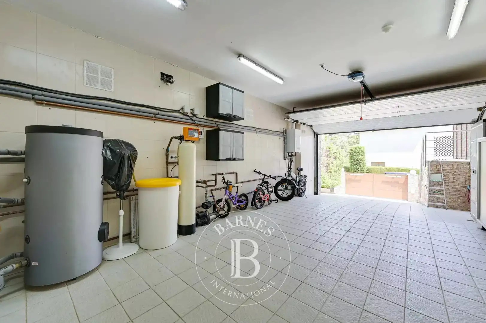 Parking de Casa o chalet en venta en Lloret de Mar con Aire acondicionado, Calefacción y Jardín privado