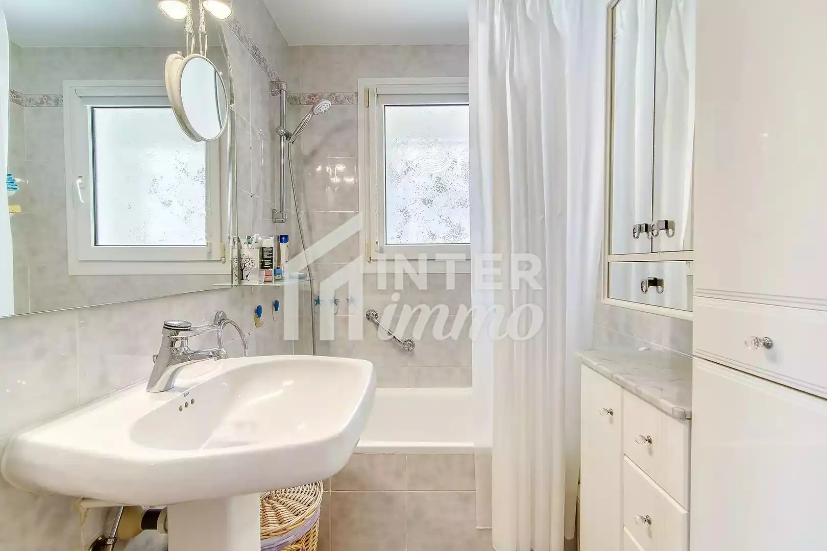 Houses for sale in CALLE DEL RIU BESOS 1, Almadrava - Canyelles - Puig-Rom