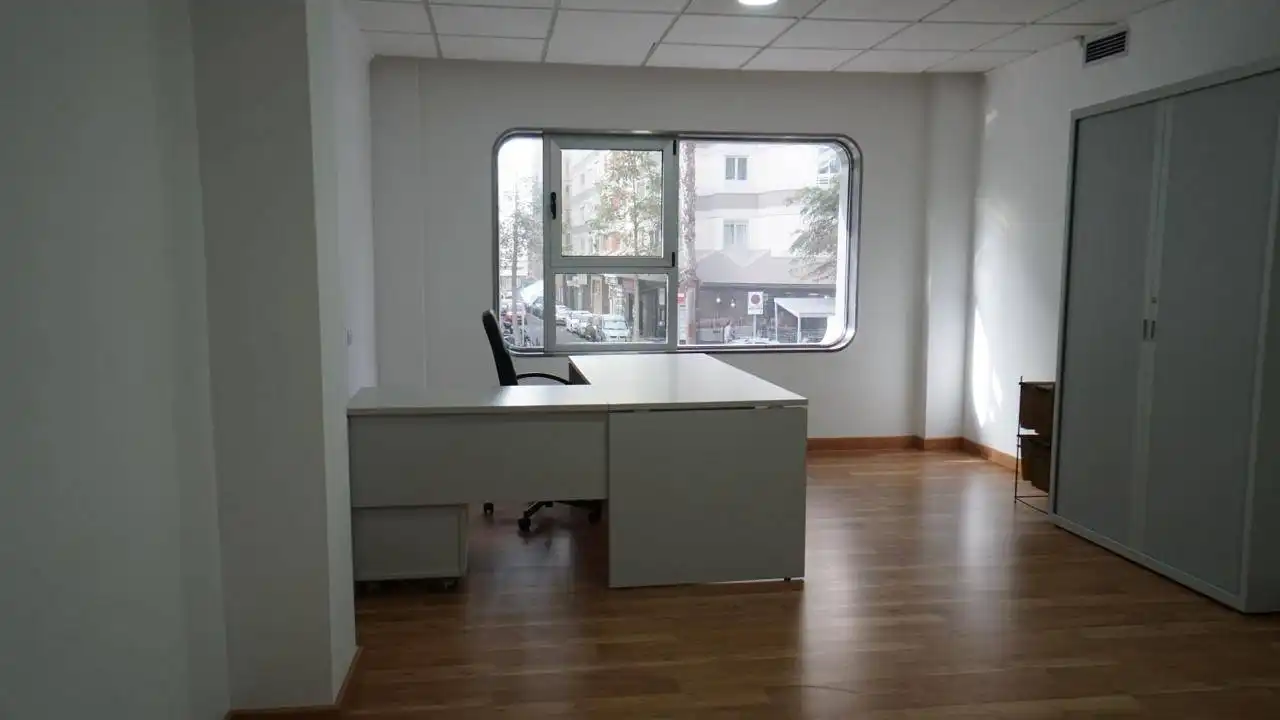 Ufficio in affitto a Avenida de José Mesa y López 59, imagen 6