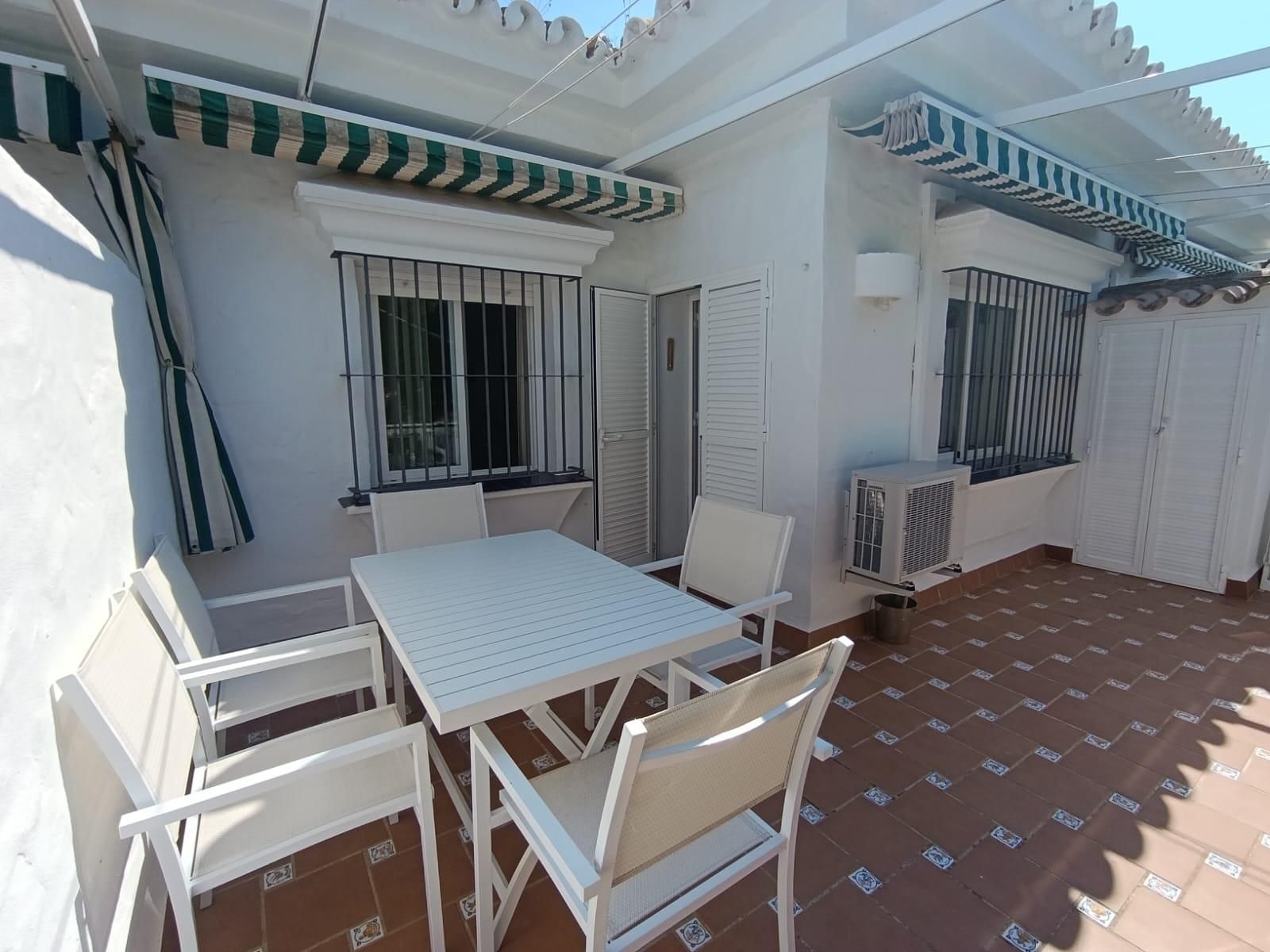 Terrasse von Wohnungen zum verkauf in Chiclana de la Frontera mit Privatgarten, Terrasse und Gemeinschaftspool