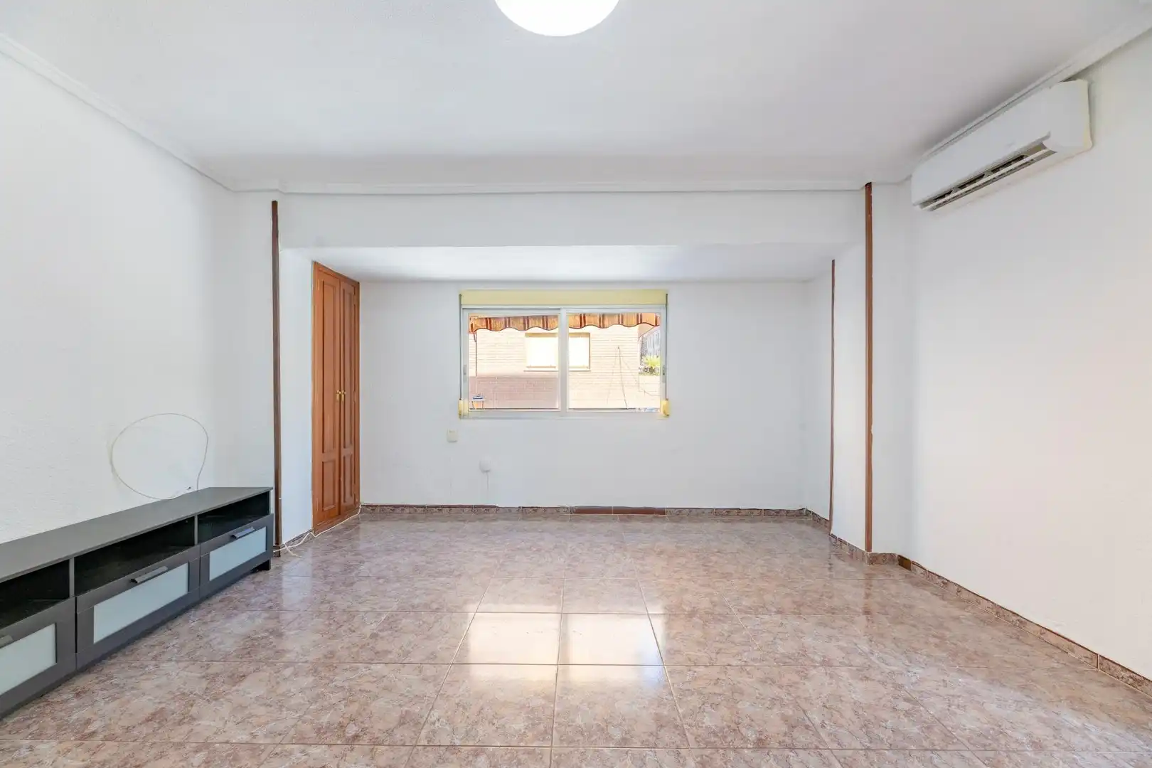Flat for sale in Alboraya  with Air Conditioner and Alarm