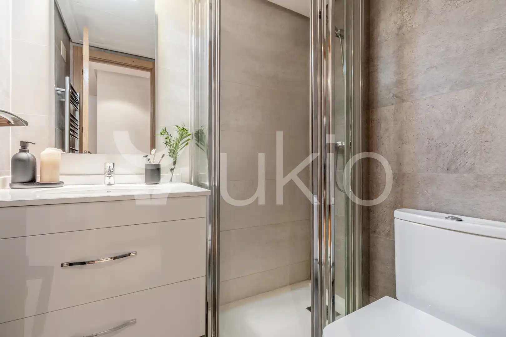 Apartament amb ascensor de lloguer a Calle de Orense, imagen 13