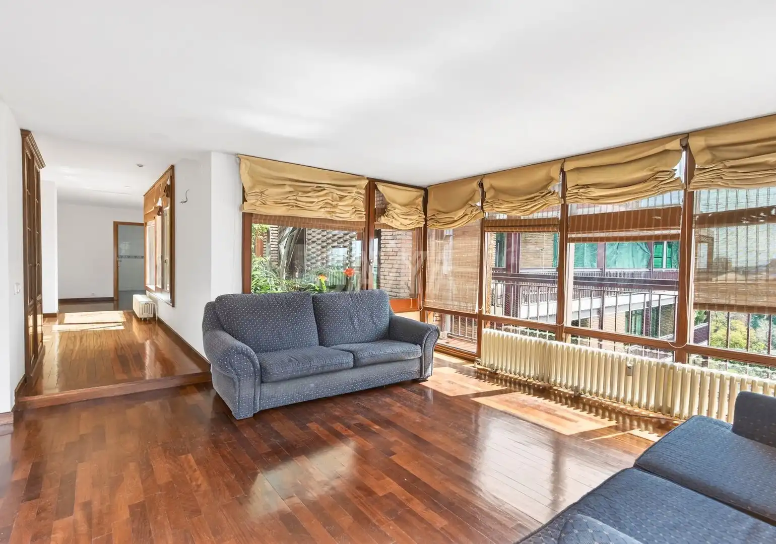 Living room of Attic for sale in Barcelona  with Terrace, Storage room and Swimming Pool