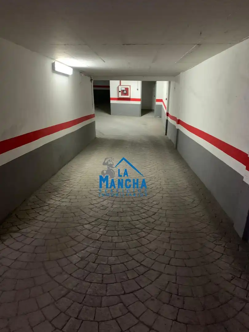 Parking de Garaje en venta en Chinchilla de Monte-Aragón