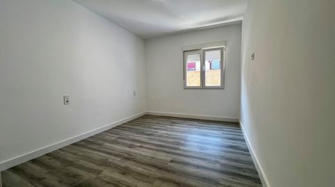 Foto 4 de Piso en venta en Calle de Fernando el Católico, Parque Europa - Los Pitufos, Pinto