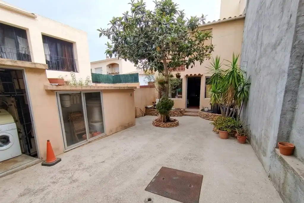 House with garden for sale in Poble, imagen 20