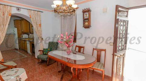 Foto 2 de Casa adosada en venda a Árchez, Málaga