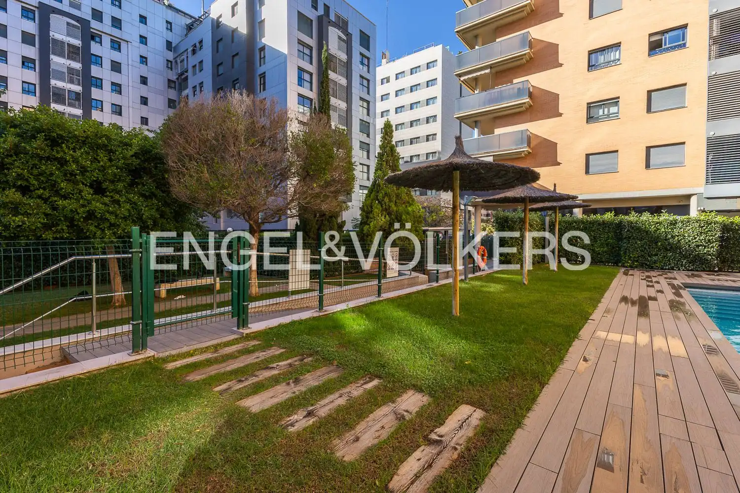 Terrasse von Dachboden zur Miete in Valencia mit Klimaanlage, Heizung und Parkett