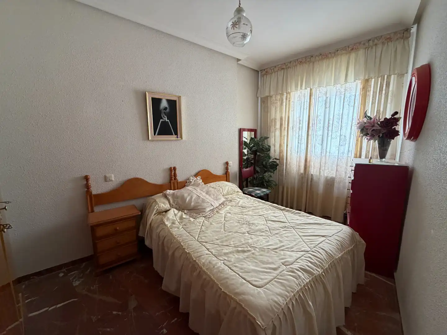 Dormitori de Casa o xalet en venda en Úbeda amb Aire condicionat, Calefacció i Terrassa
