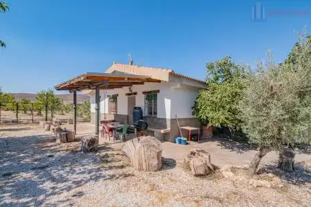 Casa rustica in vendita a De Rocio Durcal 13