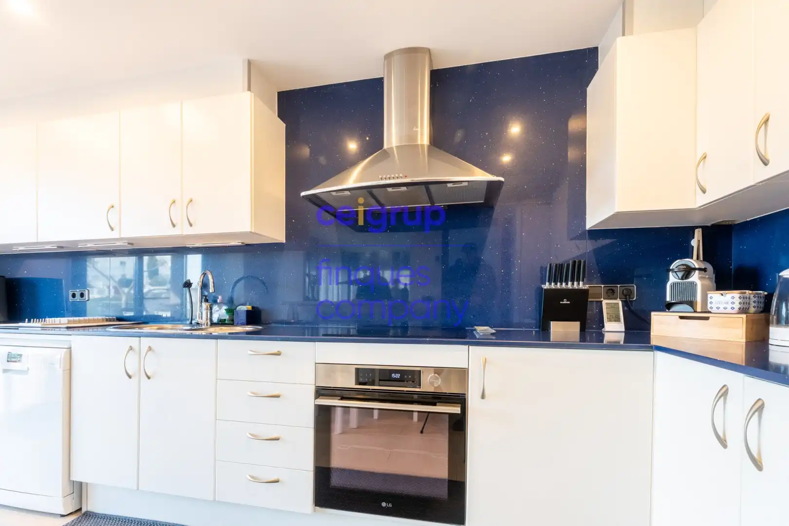 Kitchen of Duplexes for sale in Llançà  with Heating, Terrace and Swimming Pool