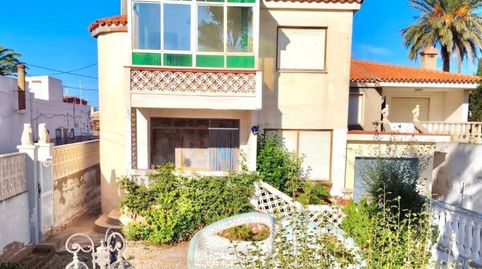 Chalet en venta en Playa, 4 dormitorios.