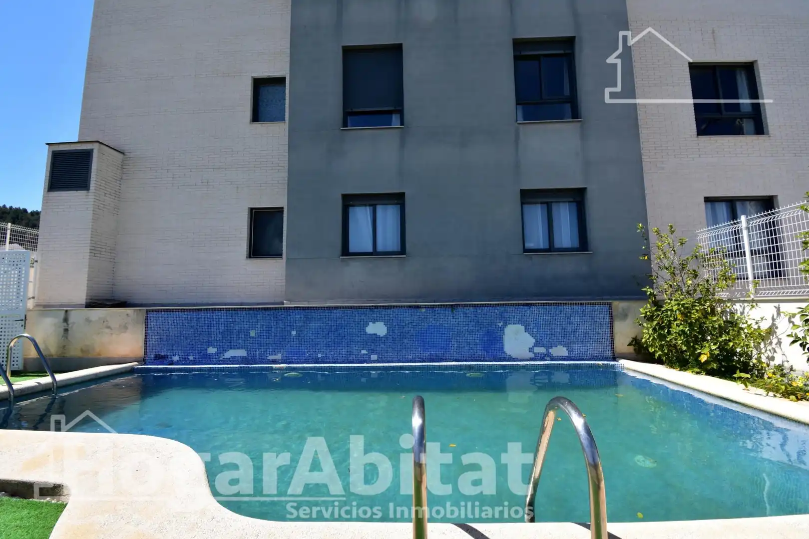 Swimming pool of Attic for sale in Pedreguer  with Air Conditioner, Parquet flooring and Terrace