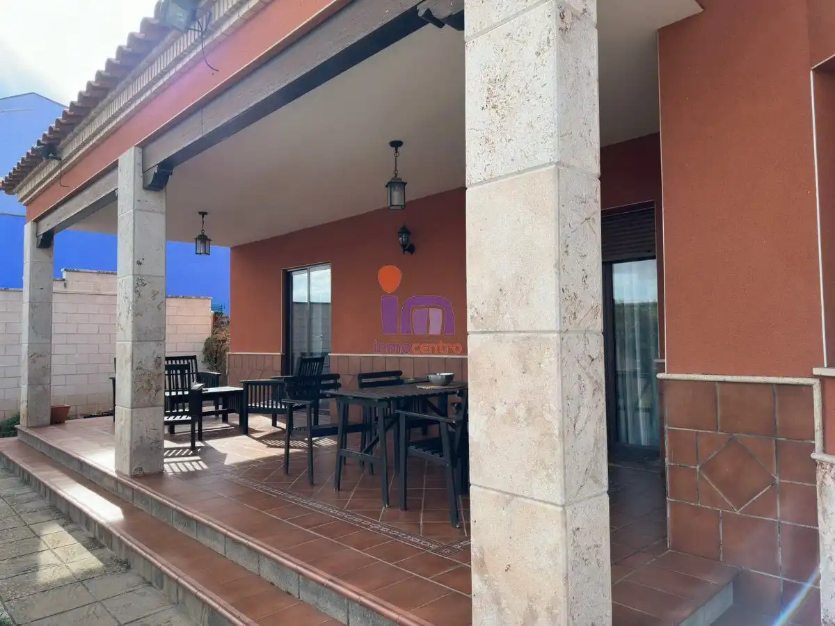 Chalet con terraza en venta en Valdepeñas, imagen 7