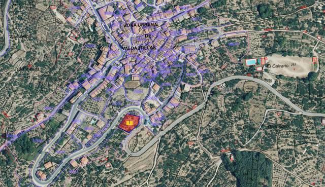 Terreno residencial en Venta en Paseo Naranjos, 116 en Valdastillas