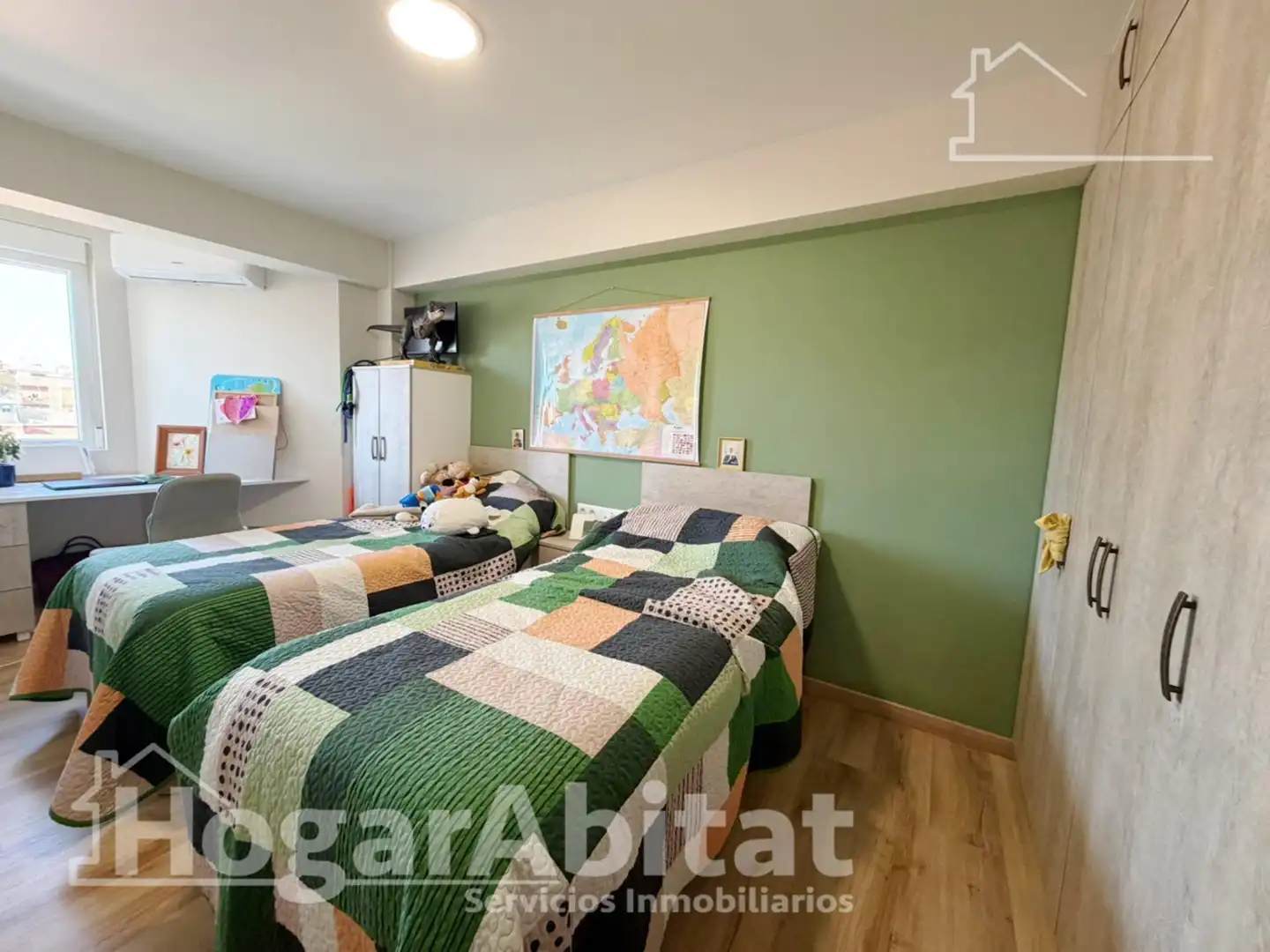 Dormitori de Pis en venda en Sagunto / Sagunt amb Aire condicionat i Parquet