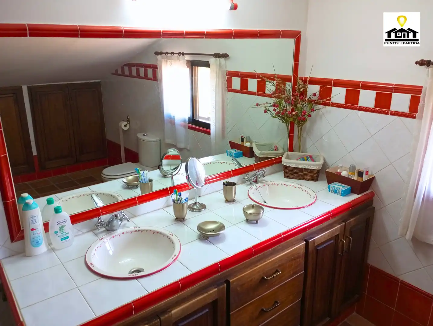 Baño de Casa o chalet en venta en Carmona con Aire acondicionado, Jardín privado y Terraza