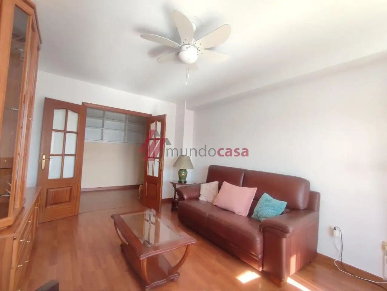 Sala d'estar de Pis de lloguer en Ferrol amb Calefacció