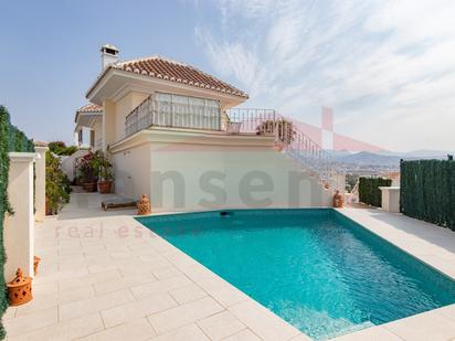 Exterior view of House or chalet for sale in Vélez-Málaga  with Air Conditioner, Terrace and Swimming Pool