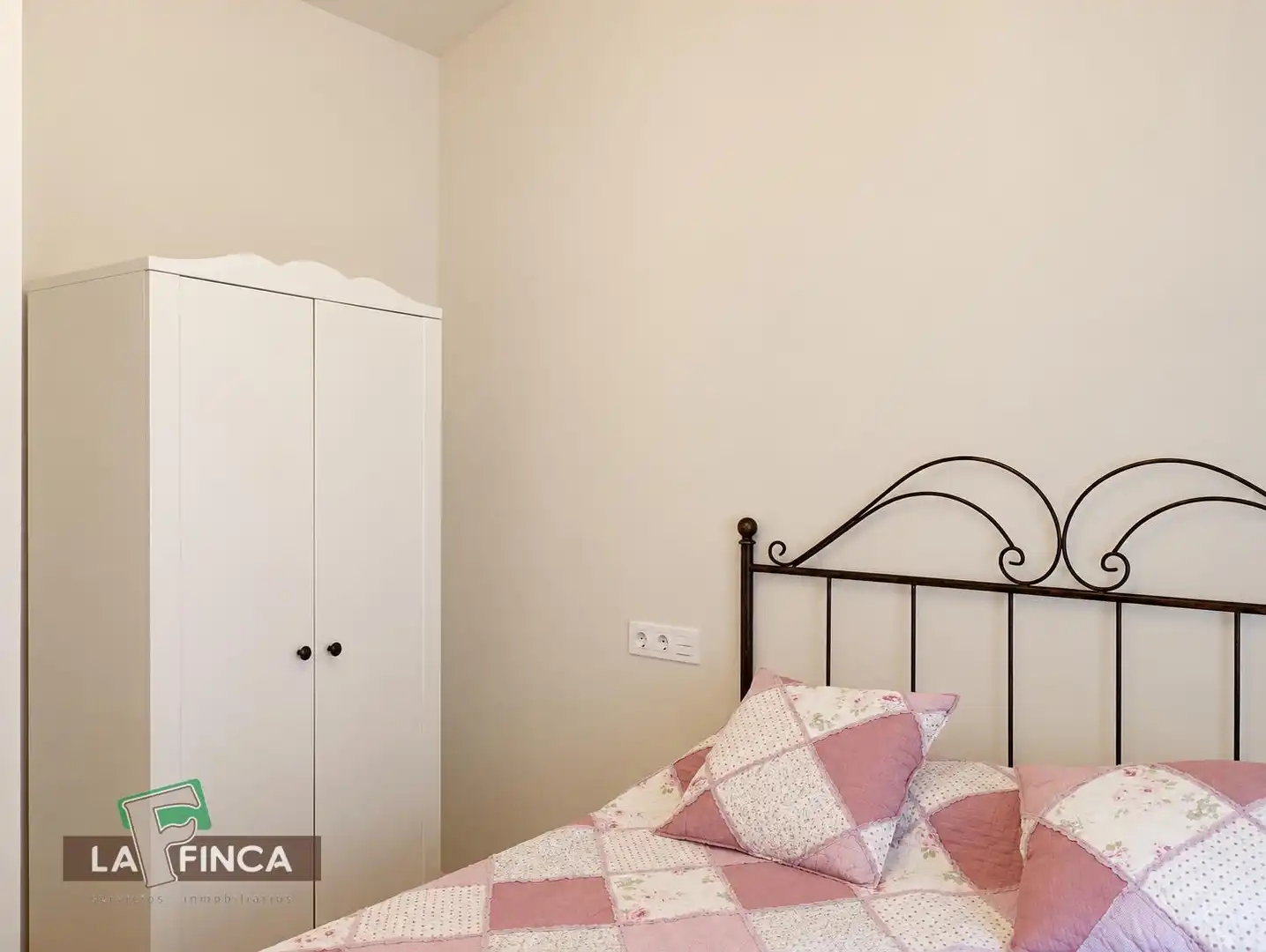 Bedroom of Detached homes for sale in Teverga, Asturias