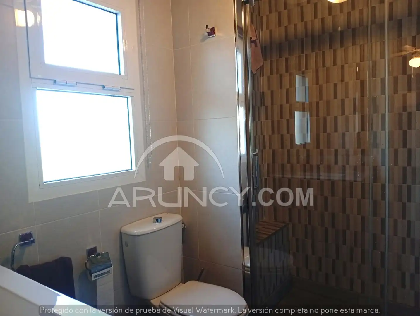 Badezimmer von Wohnung zum Verkauf in Alcalá de Guadaira mit Klimaanlage, Heizung und Terrasse