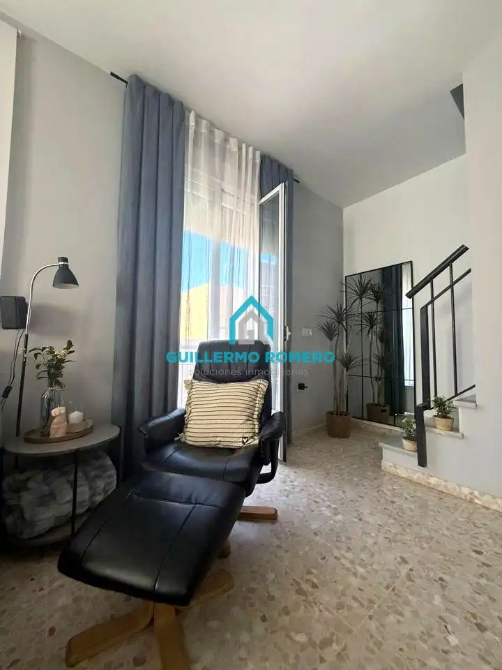 Sala de estar de Dúplex en venta en Coria del Río