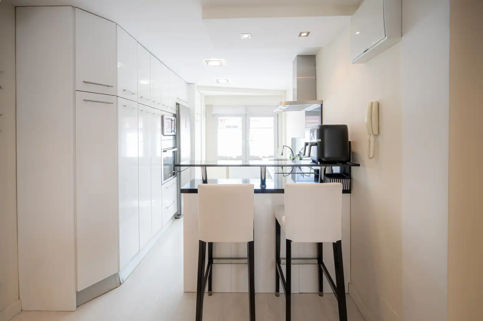 Cocina de Piso en venta en Gijón  con Calefacción y Amueblado