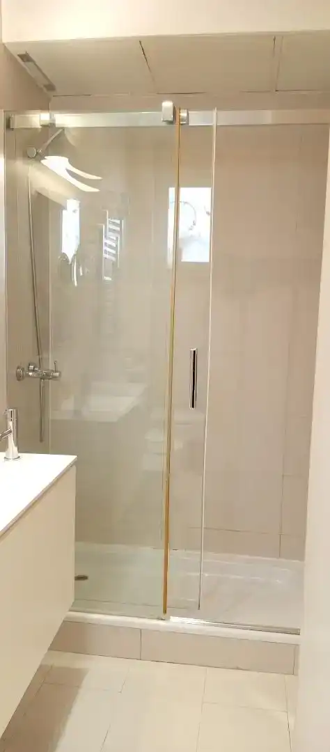 Bany de Dúplex en venda en Madrid amb Aire condicionat, Parquet i Forn