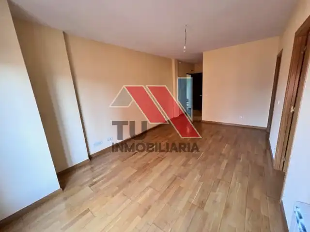 Habitación de Piso en venta en El Carpio de Tajo con Calefacción, Parquet y Balcón