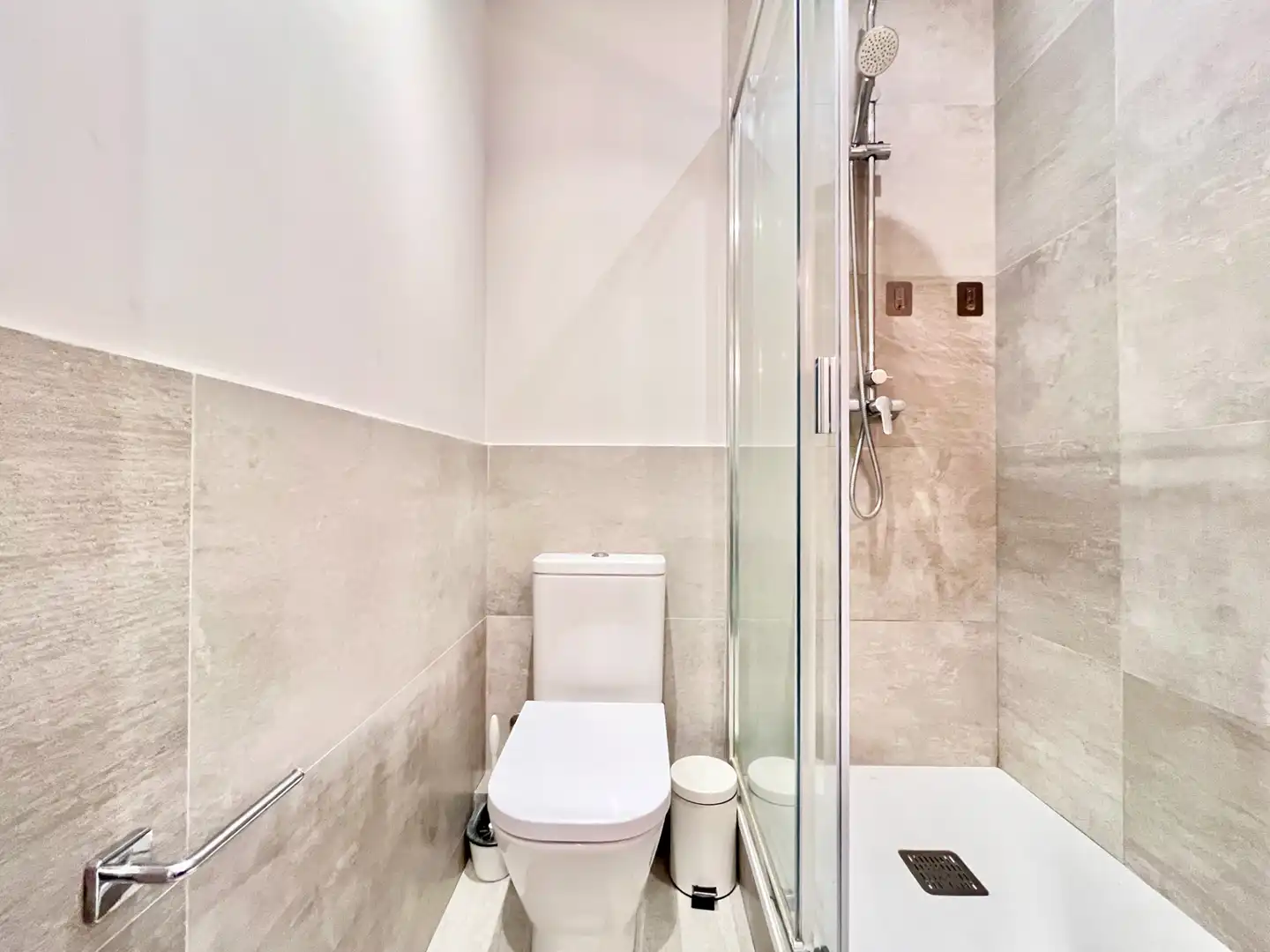 Baño de Piso en venta en Barcelona con Aire acondicionado, Parquet y Amueblado