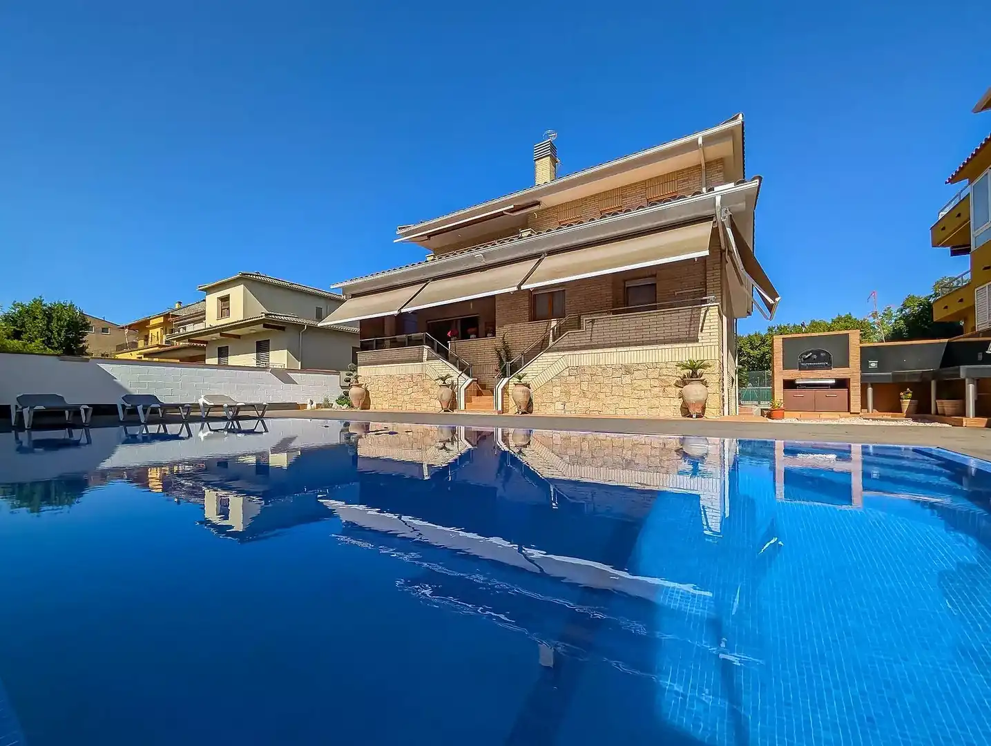 Swimming pool of Houses for sale in Banyoles  with Swimming Pool and Furnished