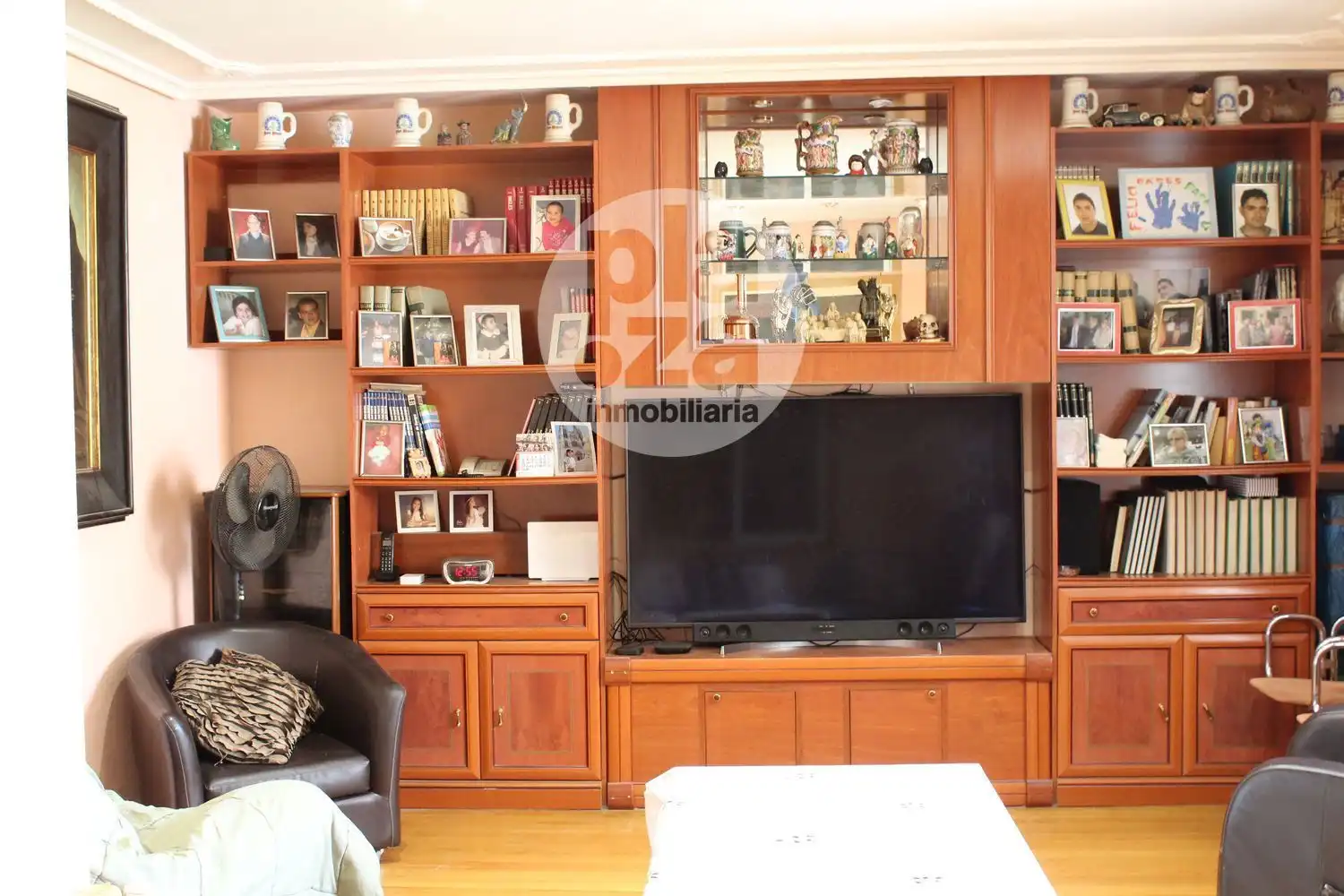 Living room of Flat for sale in Burgos  with Heating, Terrace and Storage room