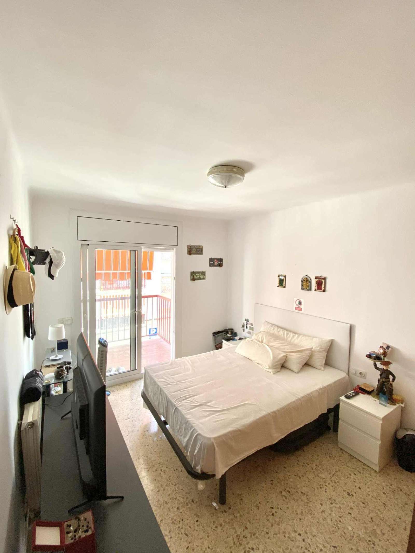 Bedroom of Flat to share in Canet de Mar  with Air Conditioner, Heating and Terrace