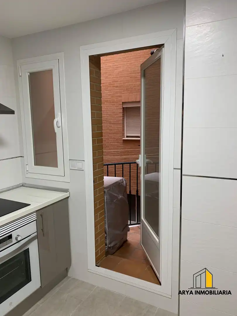 Balcony of Apartments for rent in Torrejón de Ardoz  with Air Conditioner, Heating and Storage room