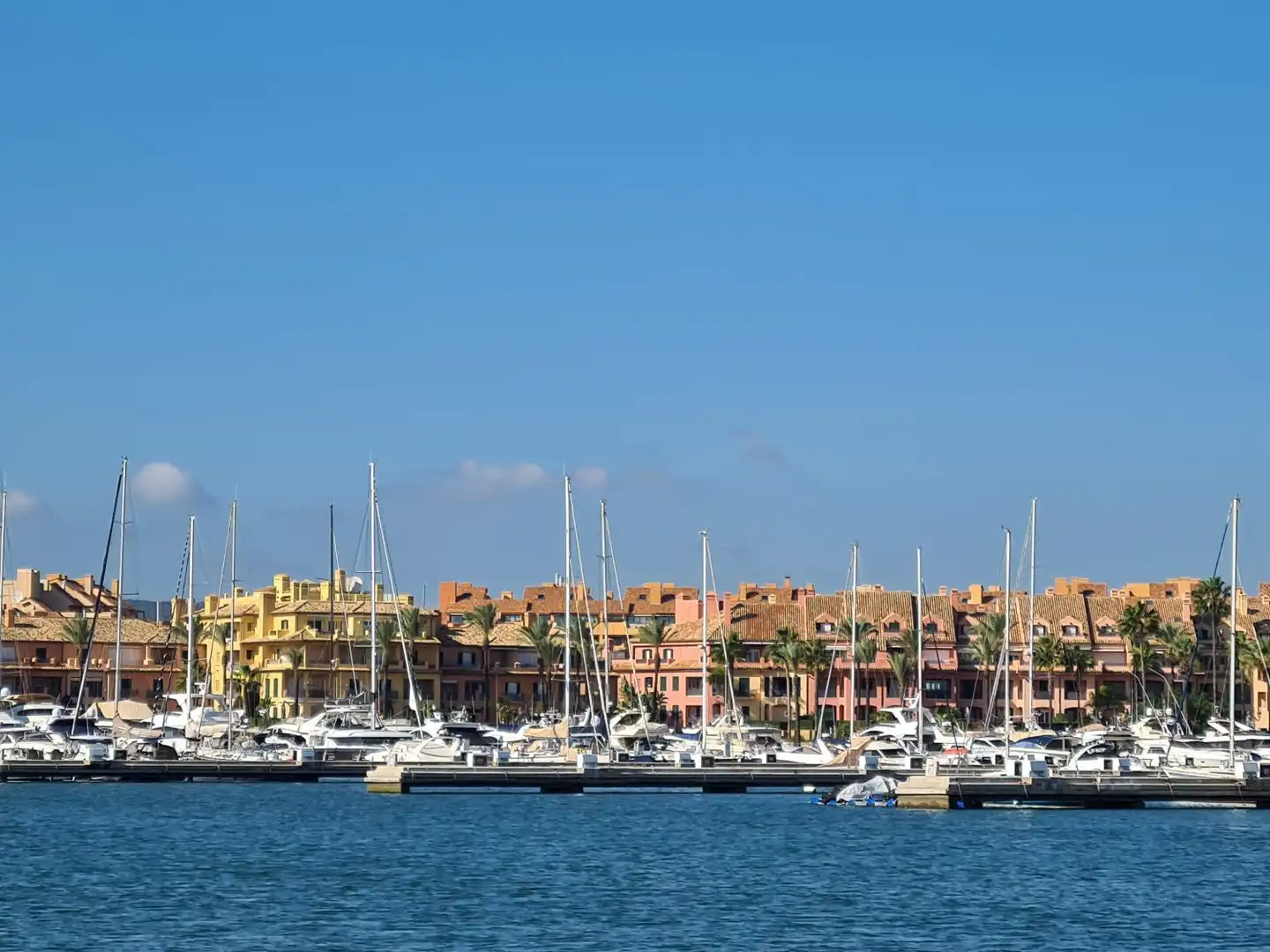 Exterior view of Study for rent in Sotogrande  with Air Conditioner, Heating and Internet