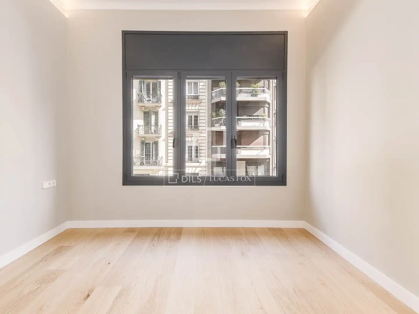 Habitación de Piso en venta en Barcelona con Aire acondicionado, Calefacción y Terraza