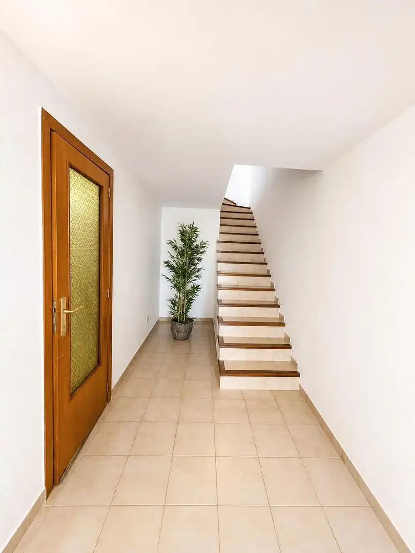 Einfamilien-Reihenhaus zur Miete in Calvià mit Klimaanlage, Terrasse und Abstellraum