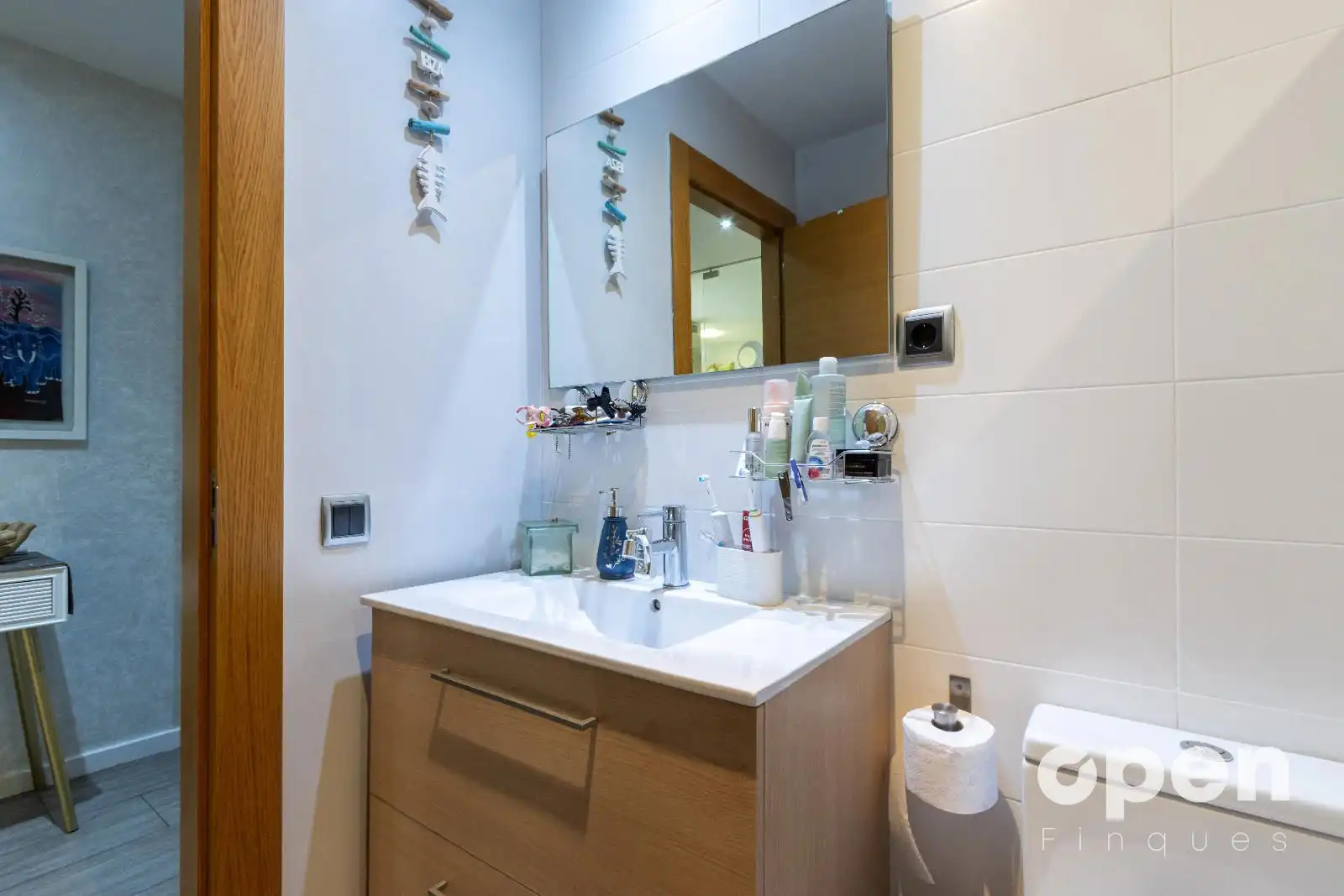 Badezimmer von Einfamilien-Reihenhaus zum Verkauf in Terrassa mit Klimaanlage, Heizung und Terrasse