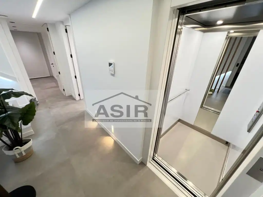 Houses for sale in Algemesí  with Air Conditioner and Swimming Pool