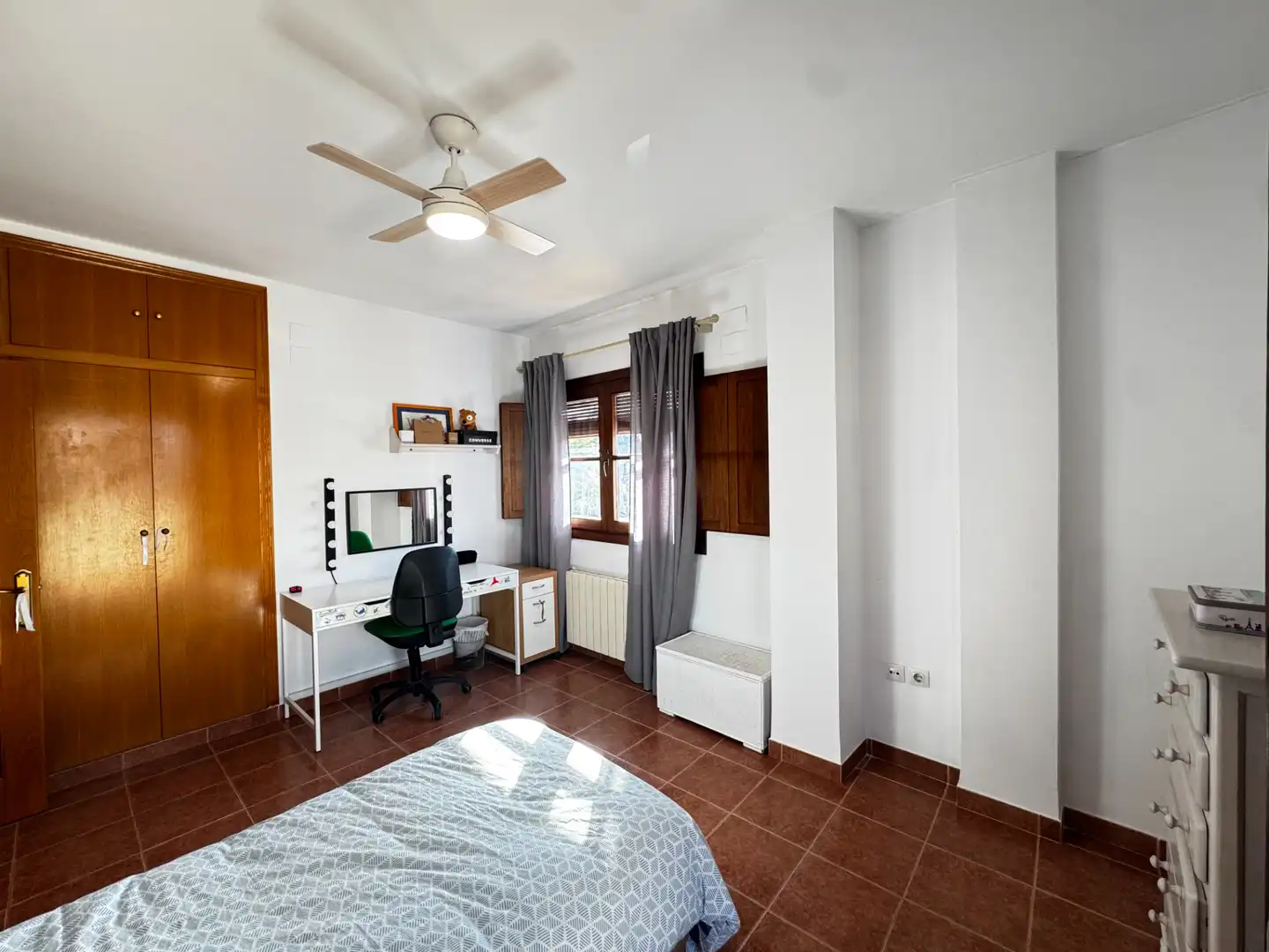Schlafzimmer von Einfamilien-Reihenhaus zum Verkauf in Canet d'En Berenguer mit Klimaanlage, Heizung und Terrasse
