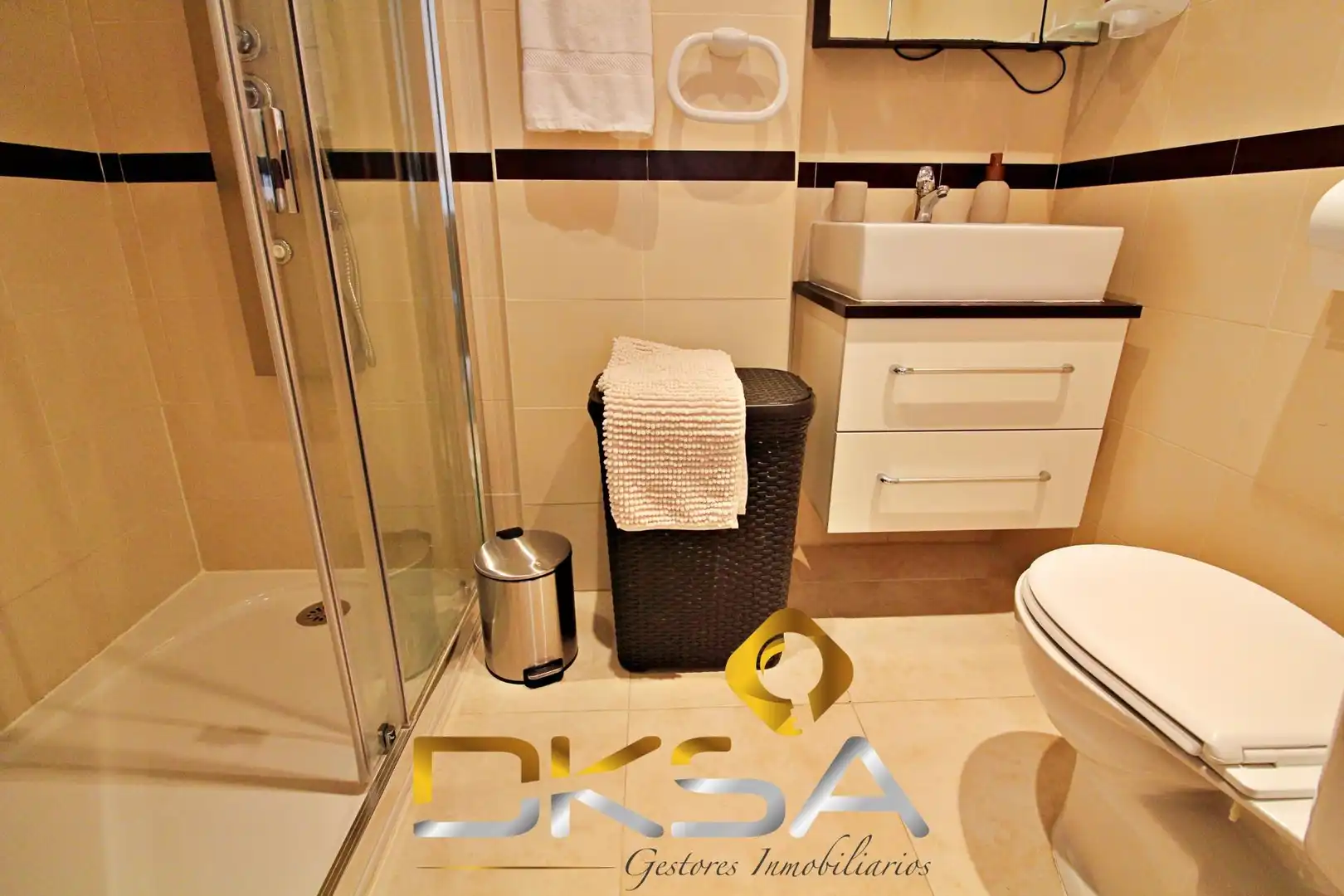 Bathroom of Apartments for rent in Oropesa del Mar / Orpesa  with Air Conditioner, Heating and Private garden