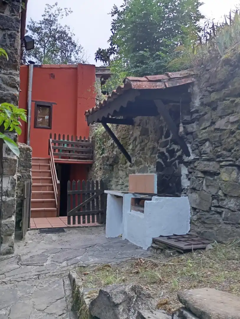 Casa o xalet en venda en Pesaguero amb Calefacció, Terrassa i Moblat