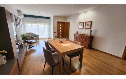 Dining room of Flat for sale in Terrassa  with Air Conditioner, Heating and Parquet flooring