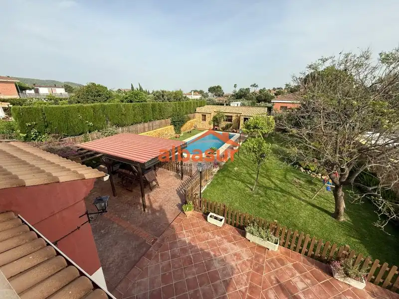 Chalet con piscina en venta en Calle Alcornoque, imagen 7