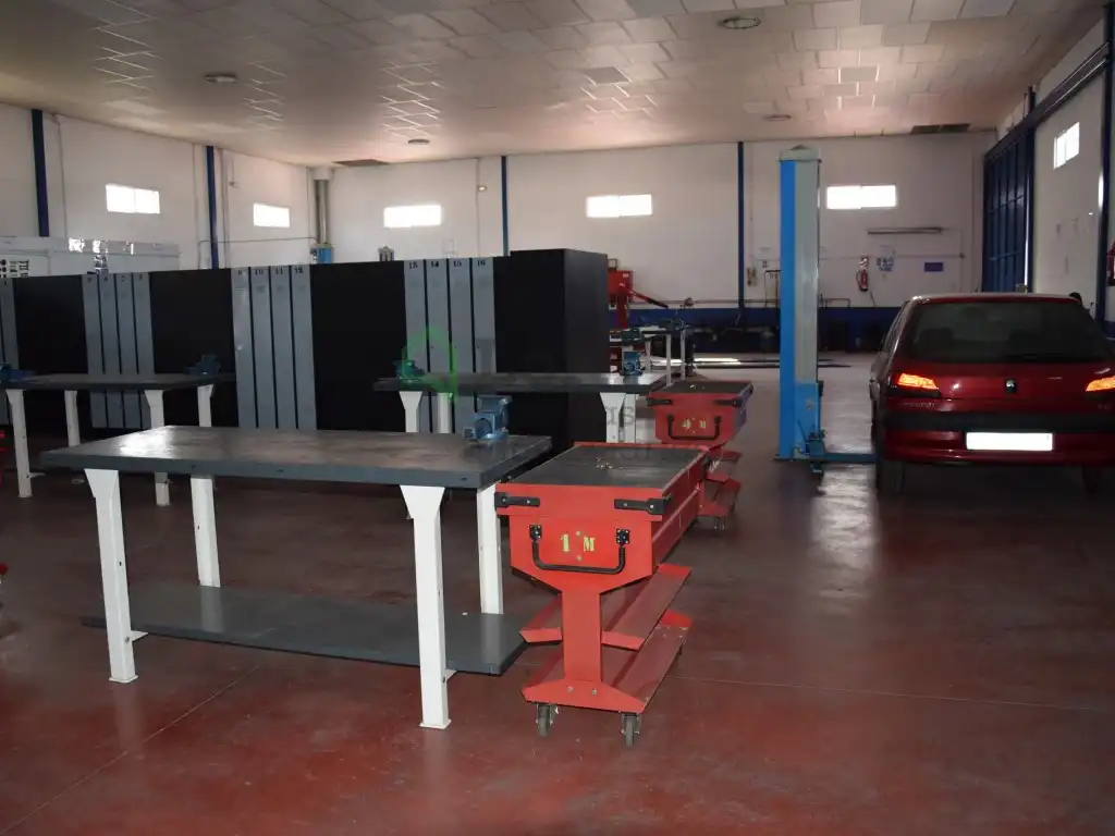 Nau industrial en venda en Badajoz